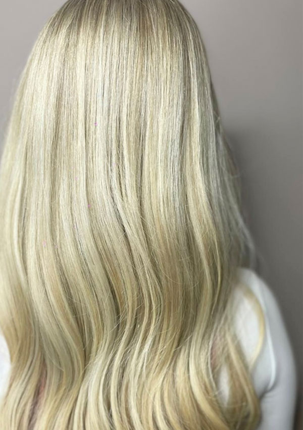 Blonde colouring