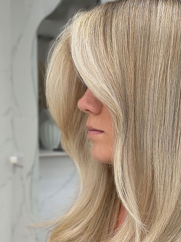 Face Frame Blonde